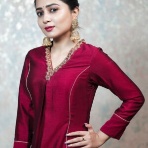 MAROON-A-LINE KURTA